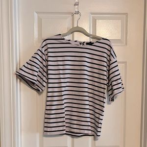 NWT Muted Lavender and Navy Stripe Short Bell Sleeve T-Shirt